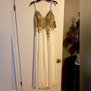 Maxi Formal Dress (Size 4)